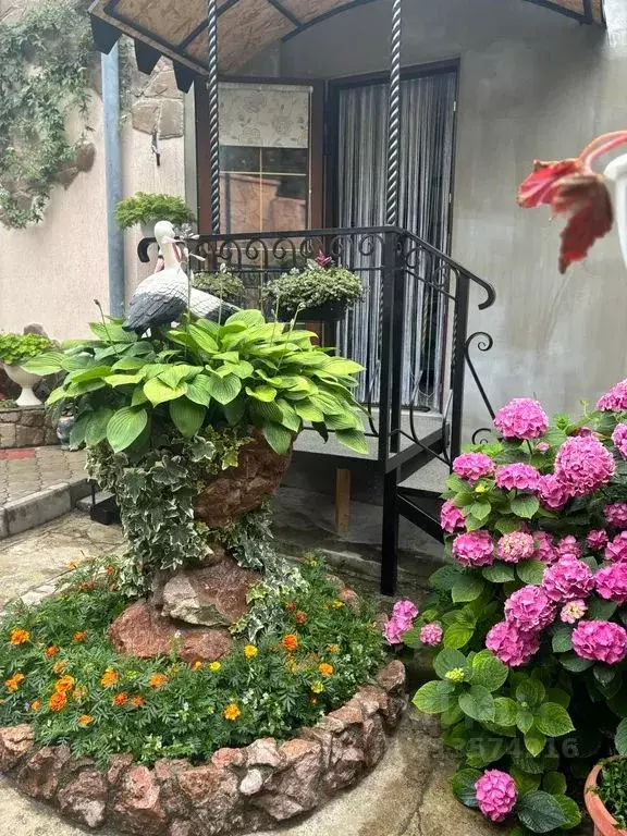 Дом в Крым, Алушта ул. Карла Маркса, 4 (25 м) - Фото 0