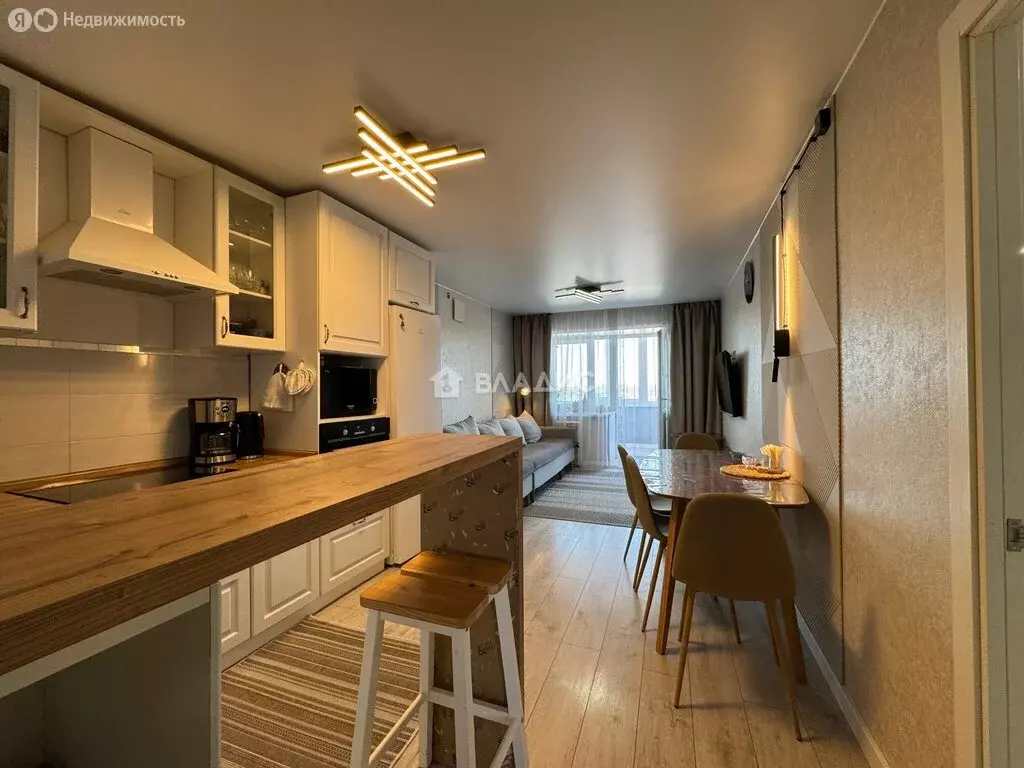 2-комнатная квартира: Вологда, Белозерское шоссе, 10 (70.2 м) - Фото 1