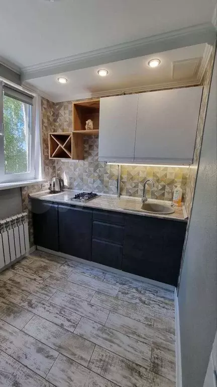 2-к. квартира, 40 м, 3/9 эт. - Фото 0