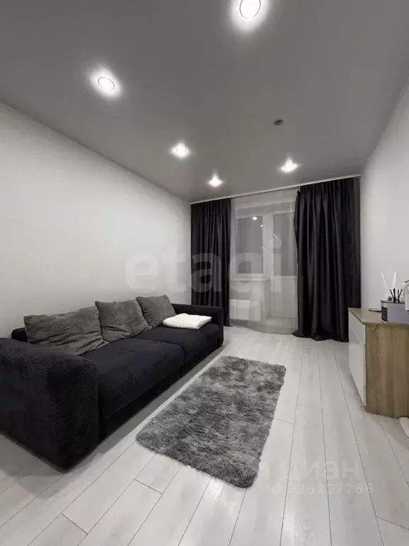 1-к кв. Татарстан, Казань ул. Хусаина Мавлютова, 42 (45.0 м) - Фото 2