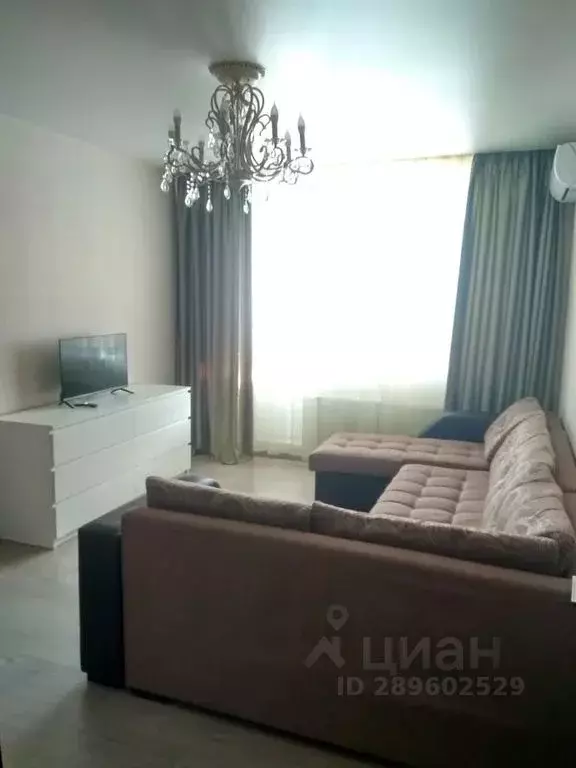 1-к кв. Татарстан, Казань Комсомольская ул., 1 (47.0 м) - Фото 1