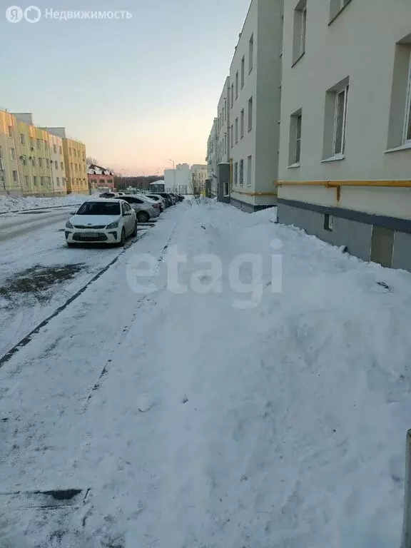 1-комнатная квартира: посёлок городского типа Стройкерамика, улица ... - Фото 1