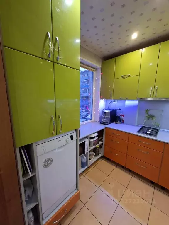 3-к кв. Мурманская область, Мурманск ул. Алексея Хлобыстова, 14к4 ... - Фото 1