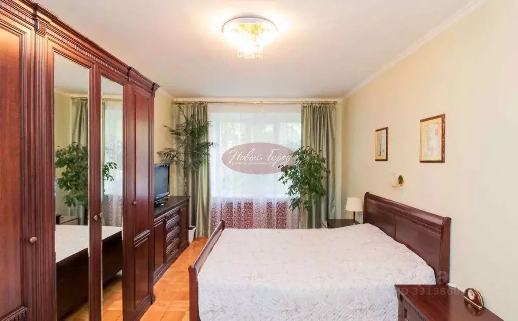 3-к кв. Тюменская область, Тюмень ул. Салтыкова-Щедрина, 34 (86.0 м) - Фото 1
