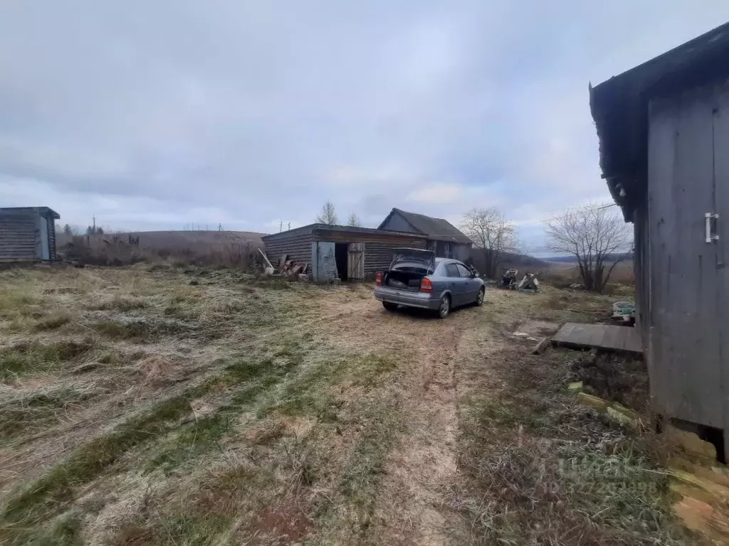 Дом в Башкортостан, Благовещенский район, Бедеево-Полянский сельсовет, ... - Фото 2