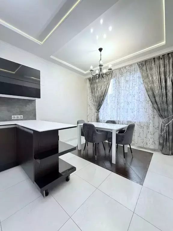 3-к кв. Санкт-Петербург ул. Адмирала Коновалова, 2-4 (94.1 м) - Фото 2