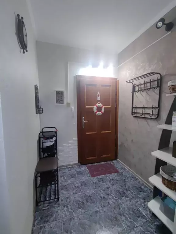 3-к кв. Саха (Якутия), Якутск ул. Дзержинского, 36/1 (66.0 м) - Фото 0