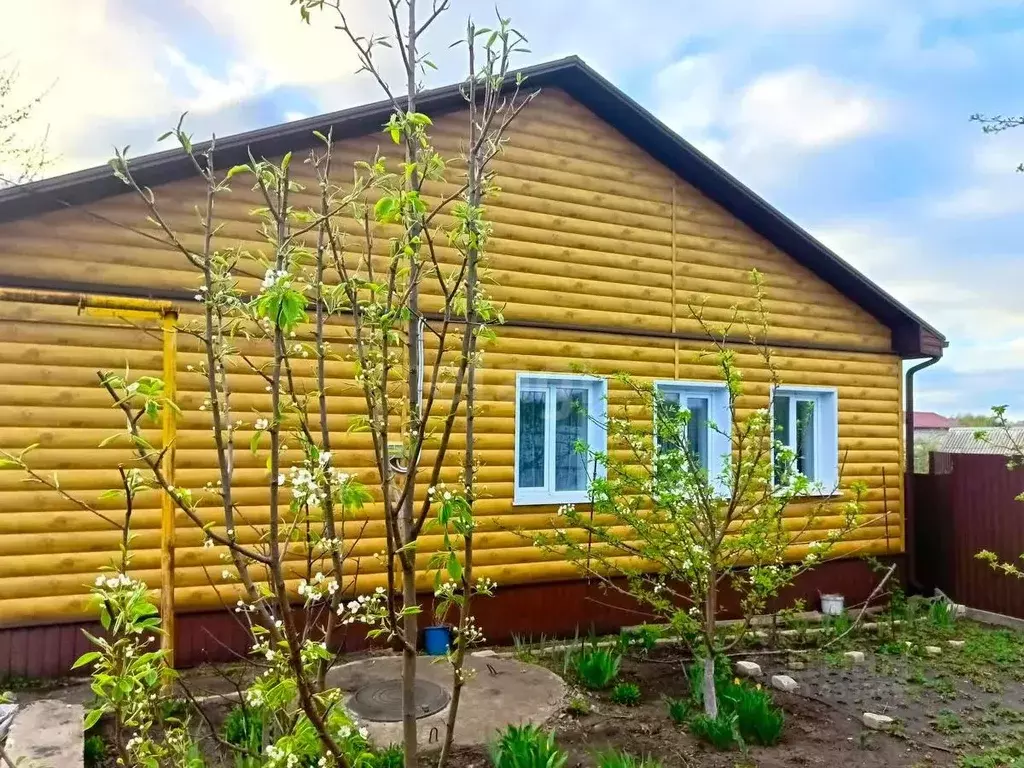 Дом в Белгородская область, Новый Оскол ул. Гоголя (91 м) - Фото 0