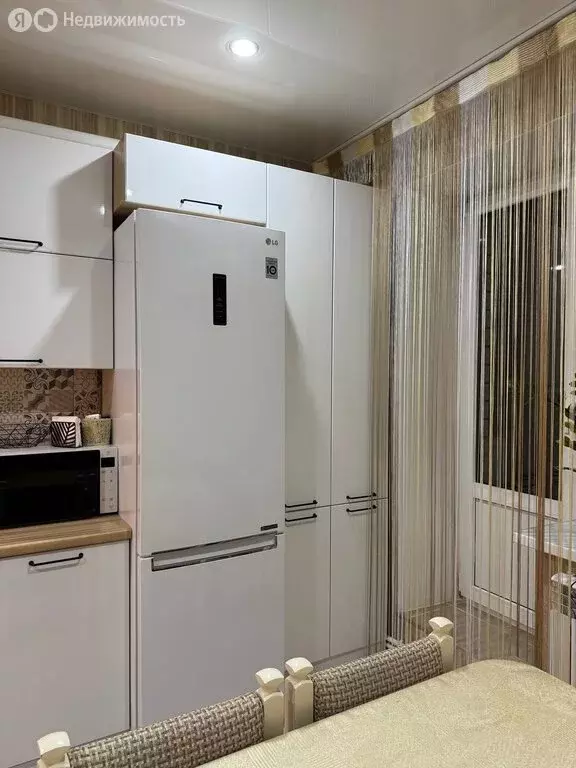 2-комнатная квартира: Лиски, улица Коминтерна, 32Б (57 м) - Фото 1