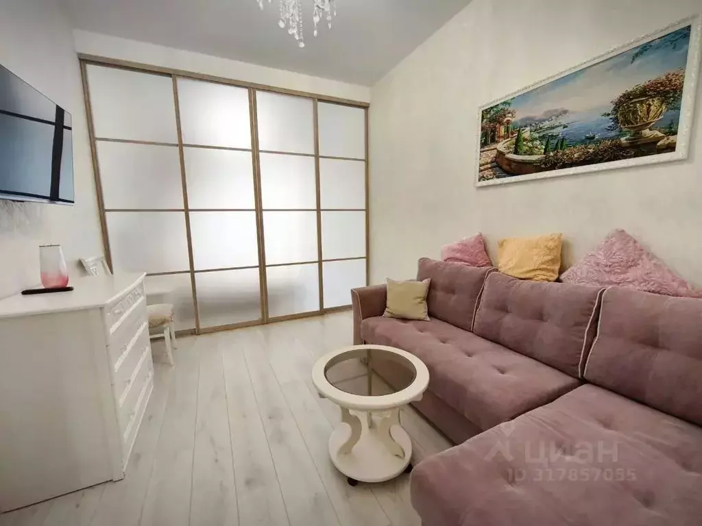 2-к кв. Краснодарский край, Геленджик Крымская ул., 22к23 (67.0 м) - Фото 0