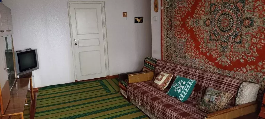 2-к кв. Омская область, Омск просп. Королева, 10 (48.0 м) - Фото 1