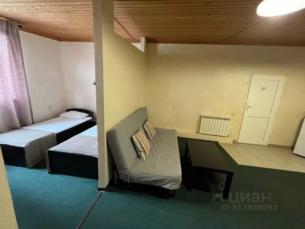 Комната Краснодарский край, Сочи Адлер жилрайон, ул. Бестужева, 16 - Фото 1
