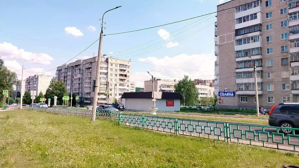 Торговая площадь в Свердловская область, Краснотурьинск Клубная ул., ... - Фото 2