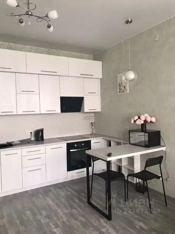 2-к кв. Красноярский край, Красноярск ул. Партизана Железняка, 21А ... - Фото 0