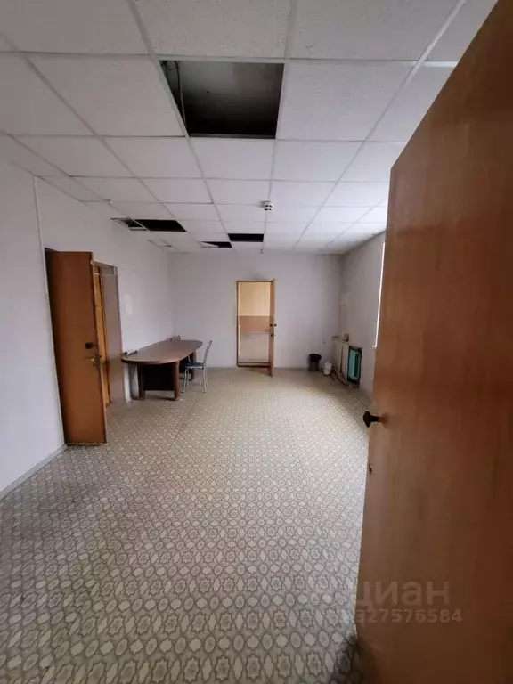 Помещение свободного назначения в Омская область, Омск Братская ул., ... - Фото 2