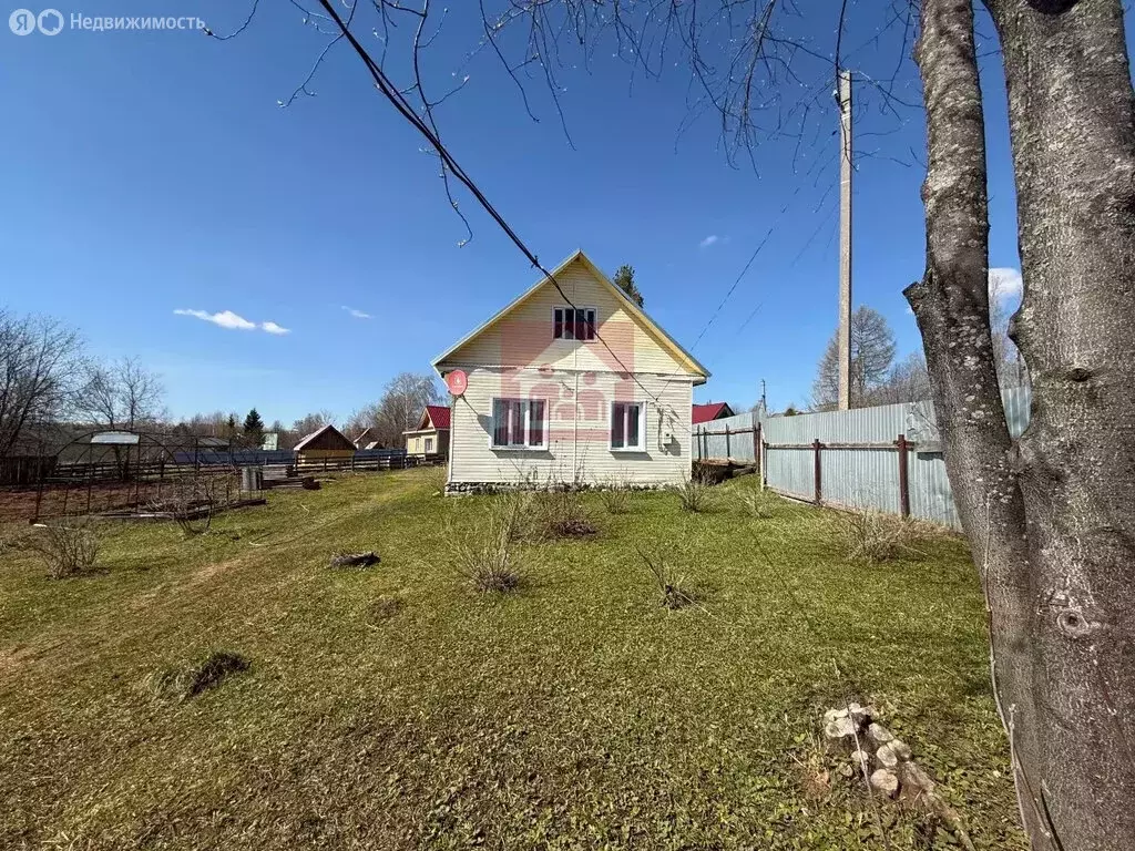 Дом в Пермский край, Нытвенский муниципальный округ, село ... - Фото 1
