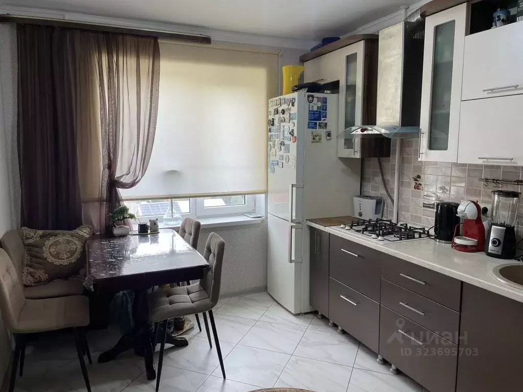 3-к кв. Адыгея, Майкоп ул. Чкалова, 74 (65.0 м) - Фото 2