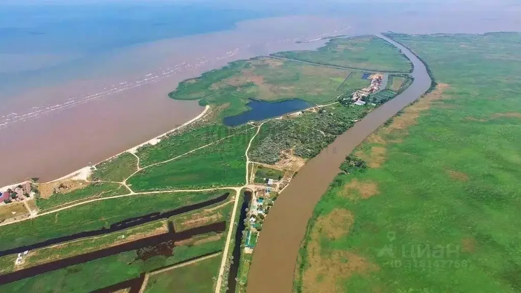 Участок в Краснодарский край, Славянский район, Ачуевское с/пос, ... - Фото 1