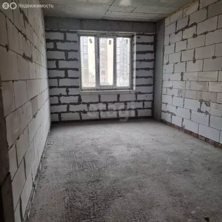 3-комнатная квартира: Владикавказ, улица Шмулевича, 16 (82 м) - Фото 0