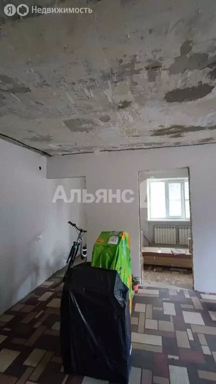 2-комнатная квартира: Шахты, Садовая улица, 25 (49 м) - Фото 1