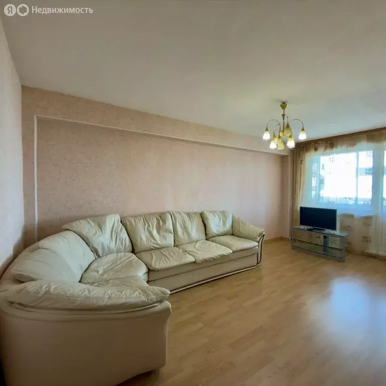 3-комнатная квартира: Иркутский муниципальный округ, рабочий посёлок ... - Фото 2