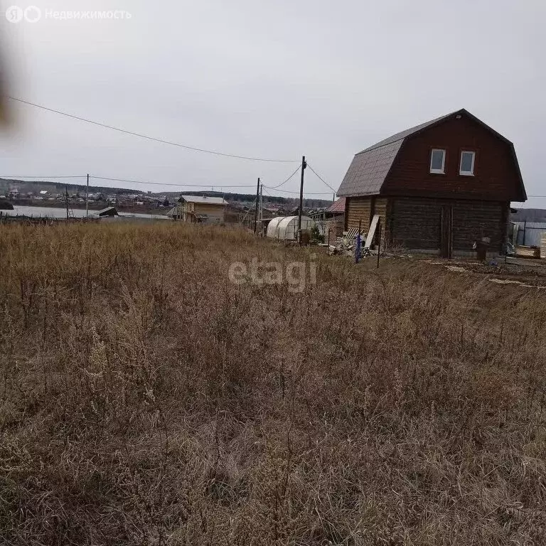 Участок в Горноуральский городской округ, село Лая, Рябиновая улица ... - Фото 0