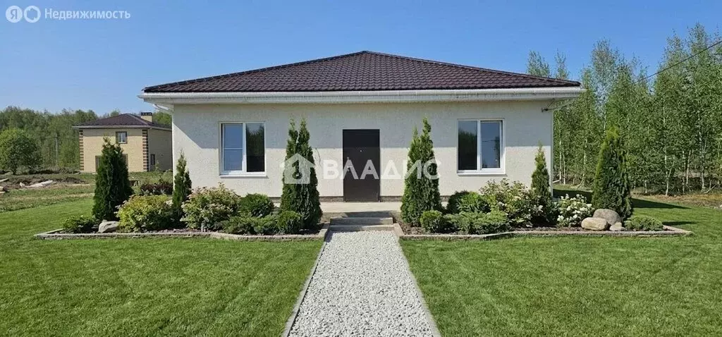 Дом в село Безводное, Мирная улица, 53 (105 м) - Фото 1