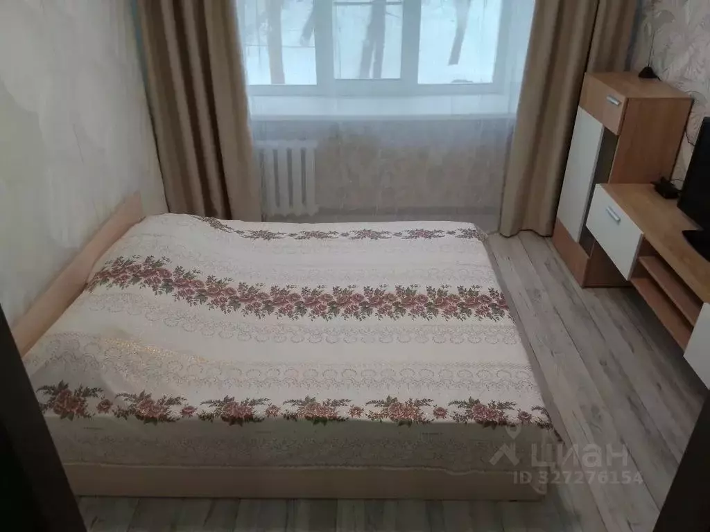 Комната Оренбургская область, Бузулук 2-й мкр, 28 - Фото 1