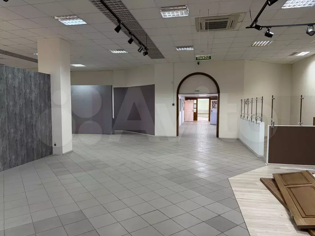 Сдам помещение свободного назначения, 890 м - Фото 0