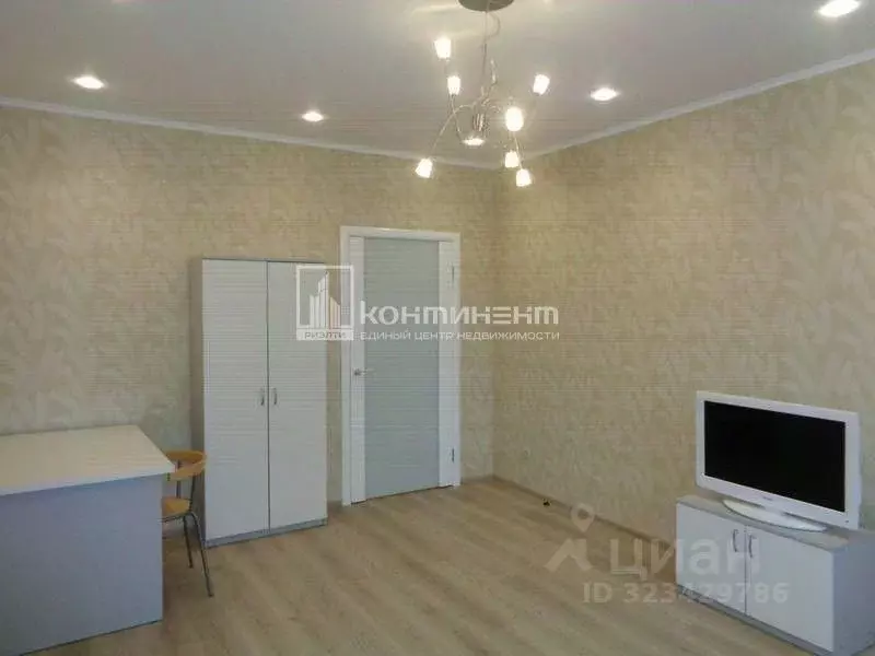 1-к кв. Владимирская область, Ковров Еловая ул., 98 (48.0 м) - Фото 1