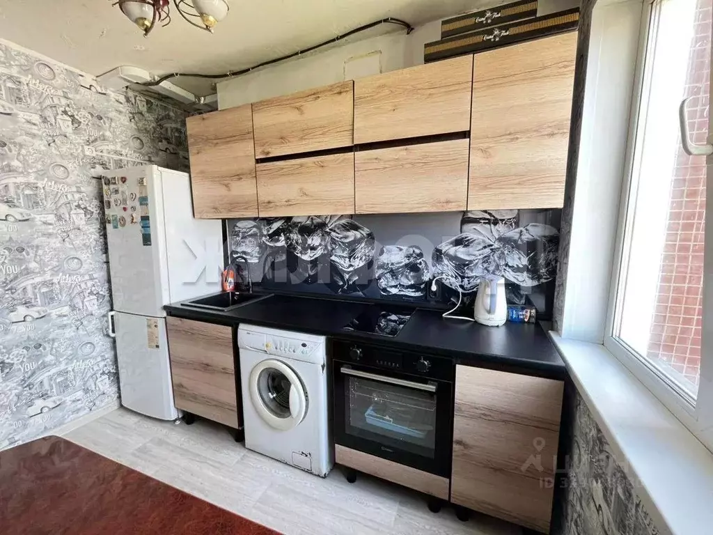 3-к кв. Новосибирская область, Новосибирск Красноярская ул., 36 (60.6 ... - Фото 1
