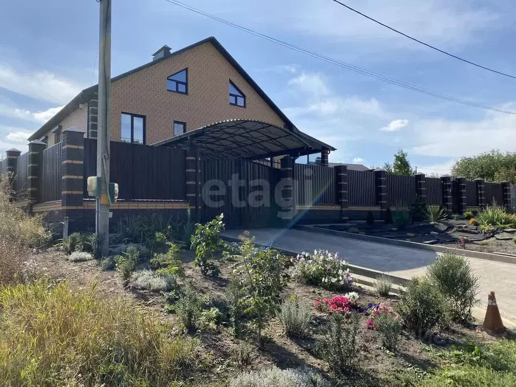 Дом в Белгородская область, Белгородский район, пос. Майский ул. ... - Фото 1