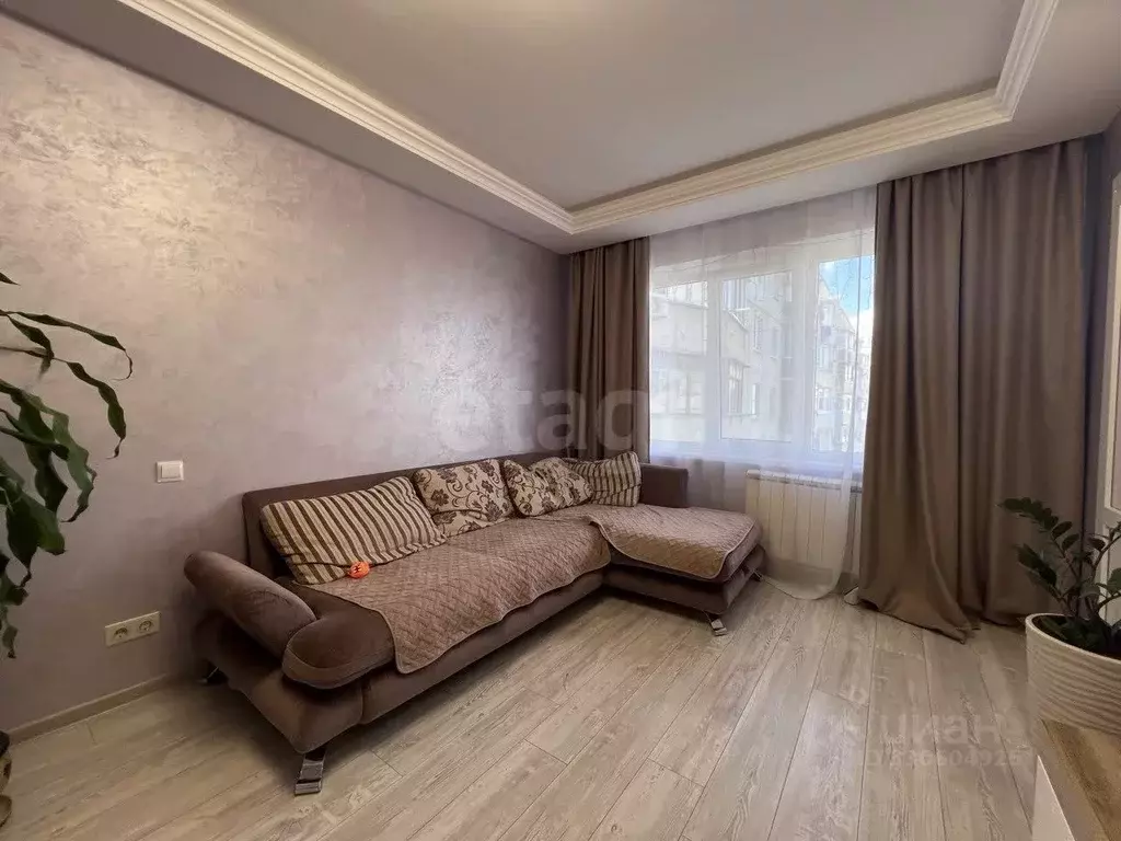 3-к кв. Крым, Симферополь ул. Куйбышева (61.1 м) - Фото 2