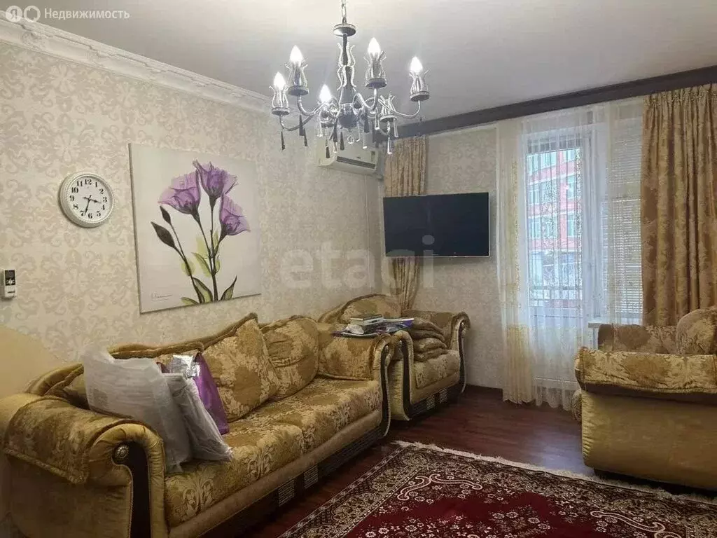 3-комнатная квартира: Махачкала, улица Магомета Гаджиева, 208 (67 м) - Фото 2