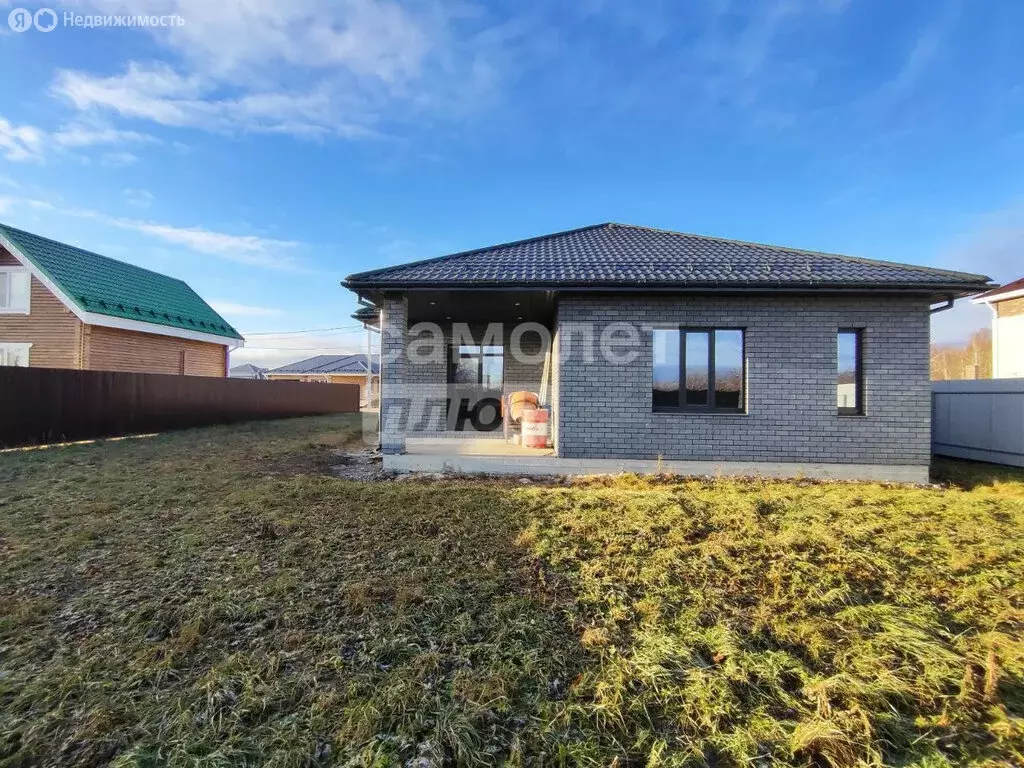 Дом в Тюменский муниципальный округ, деревня Решетникова (100 м) - Фото 1