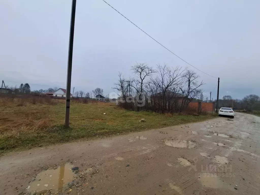 Участок в Адыгея, Майкоп Низпоташная ул. (6.8 сот.) - Фото 0