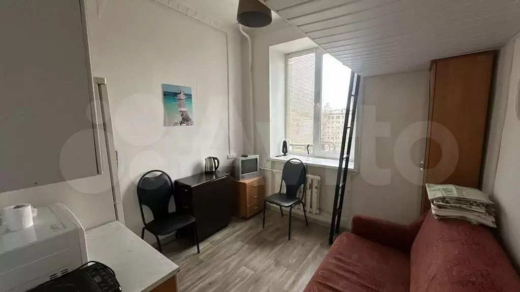 Комната 9 м в 1-к., 4/4 эт. - Фото 0