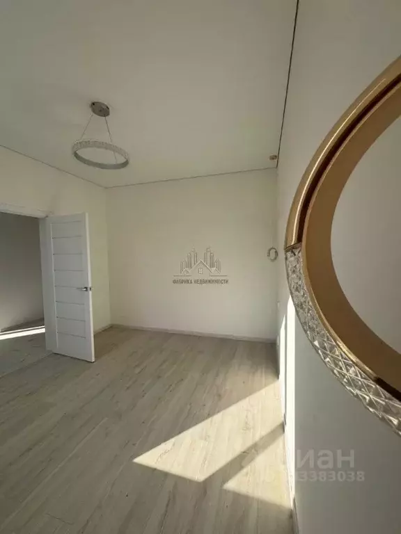 Дом в Крым, Симферопольский район, с. Урожайное, Имени Александра ... - Фото 1