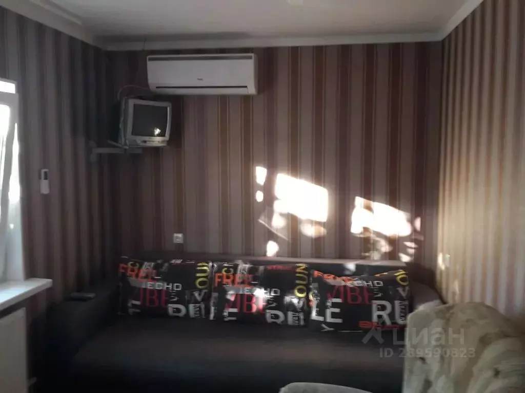 Комната Крым, Евпатория ул. Гражданская, 9А - Фото 1