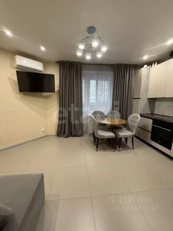 2-к кв. Самарская область, Самара Арцыбушевская ул., 45 (70.0 м) - Фото 1