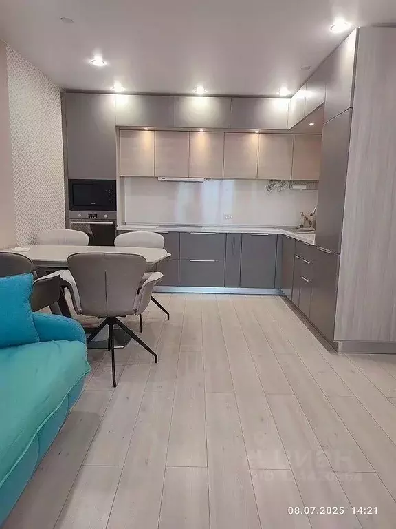 3-к кв. Тюменская область, Тюмень ул. Андрея Бушуева, 2 (72.5 м) - Фото 2