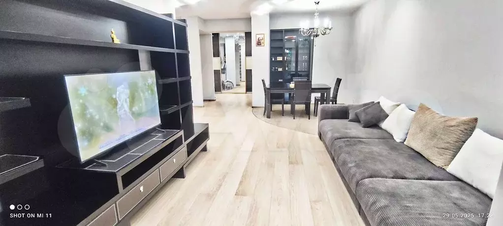 2-к. квартира, 70 м, 4/22 эт. - Фото 0