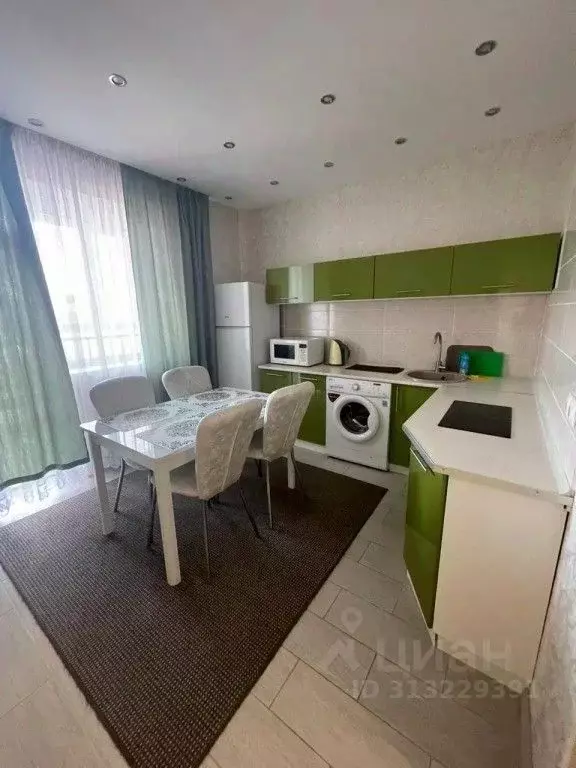 1-к кв. Омская область, Омск ул. Куйбышева, 113а (40.0 м) - Фото 1