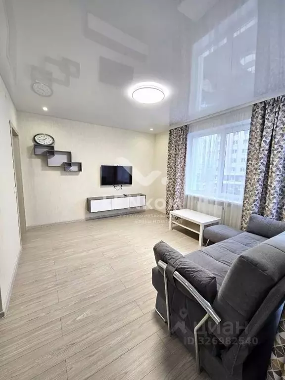 2-к кв. Удмуртия, Ижевск ул. 10 лет Октября, 95 (56.4 м) - Фото 2