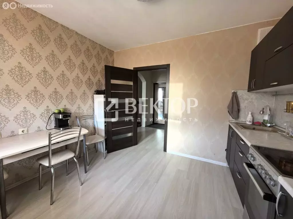 1-комнатная квартира: Ярославль, улица Ньютона, 31к2 (42.3 м) - Фото 1