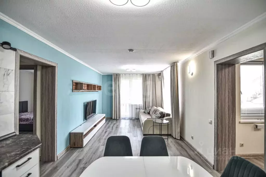 2-к кв. Сахалинская область, Южно-Сахалинск ул. Солнечного света, 6 ... - Фото 2