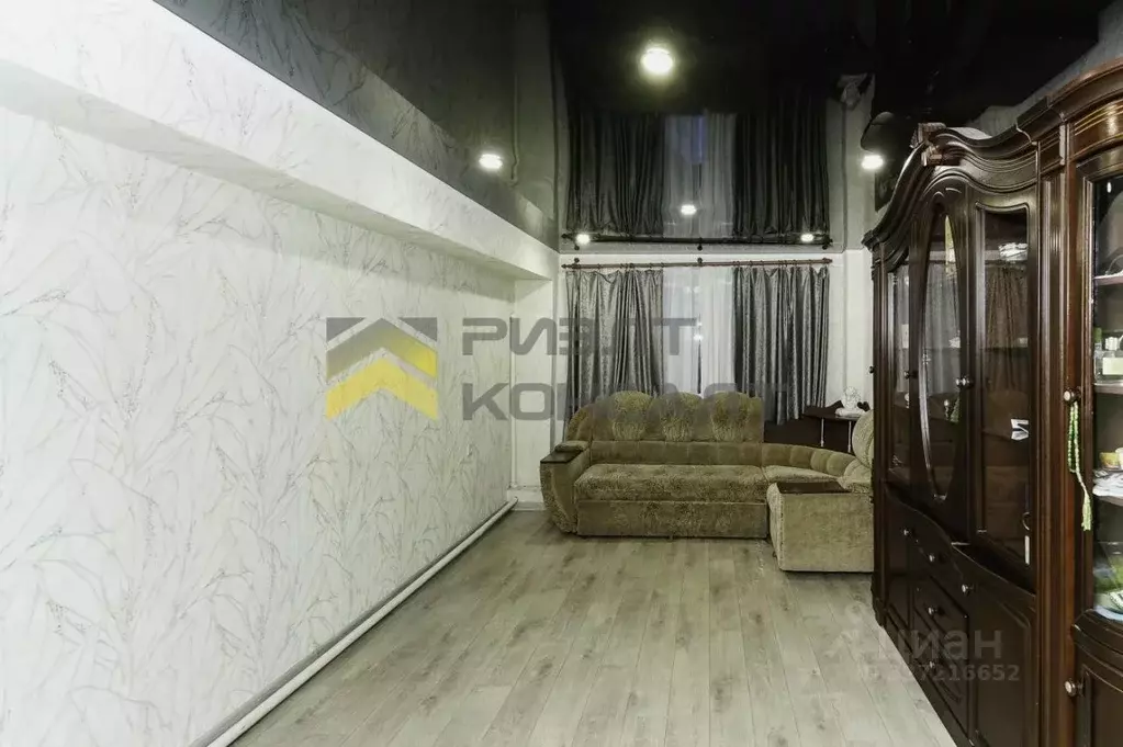 Коттедж в Омская область, Омск ул. 8-я Восточная, 65 (448 м) - Фото 2