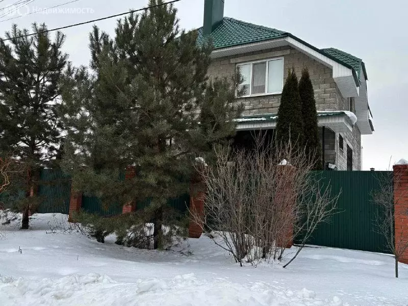 Дом в Кинель, посёлок Елшняги, Луганская улица, 32 (300 м) - Фото 2