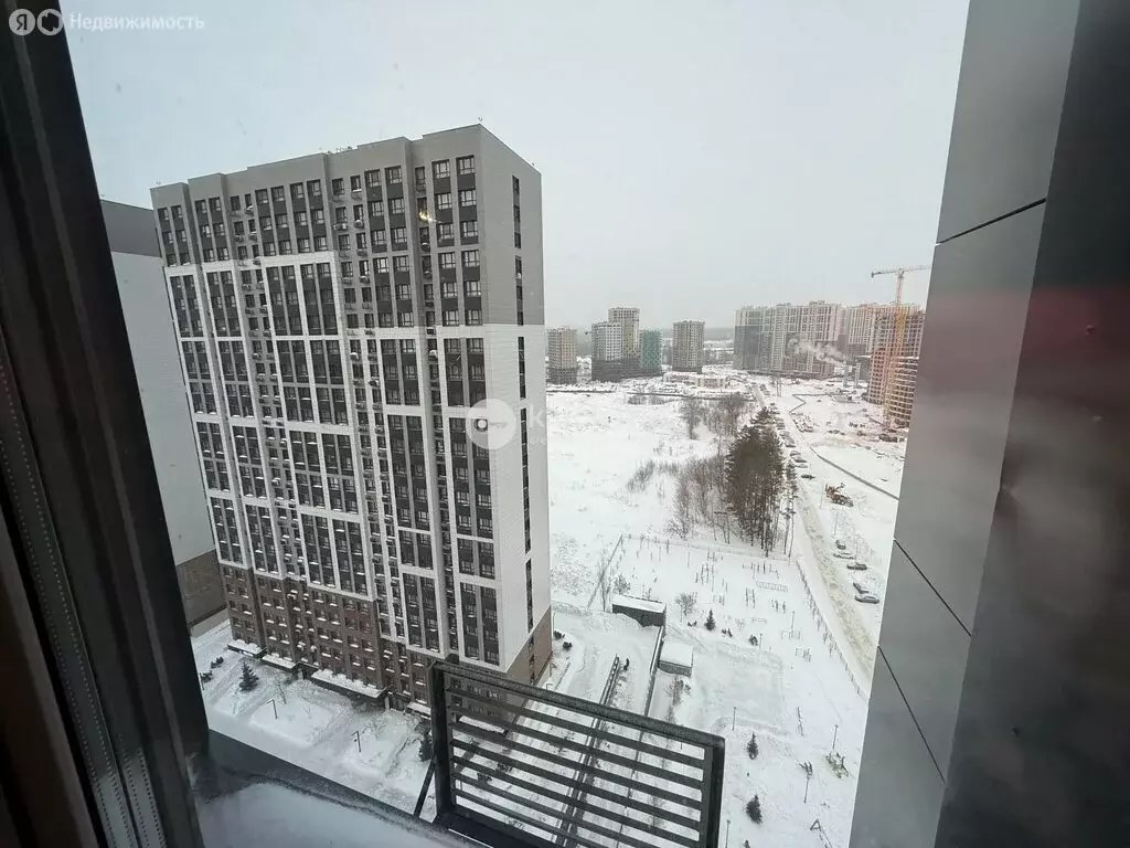 Квартира-студия: Казань, улица Рауиса Гареева, 103А (30.2 м) - Фото 1