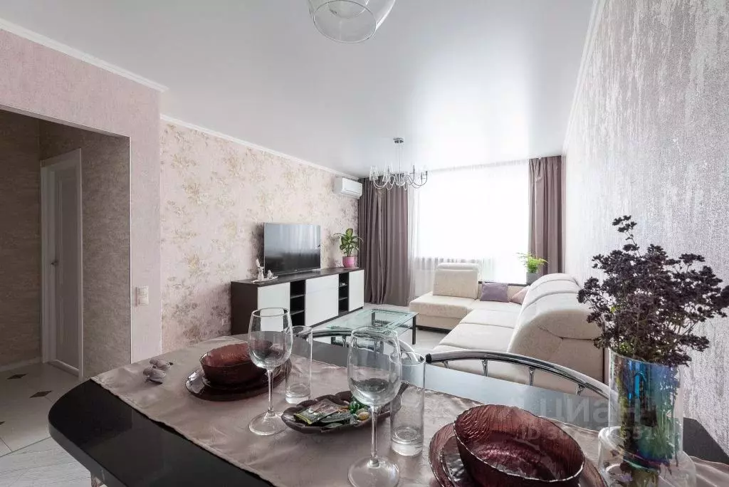 1-к кв. Татарстан, Казань ул. Сибгата Хакима, 52 (37.0 м) - Фото 0
